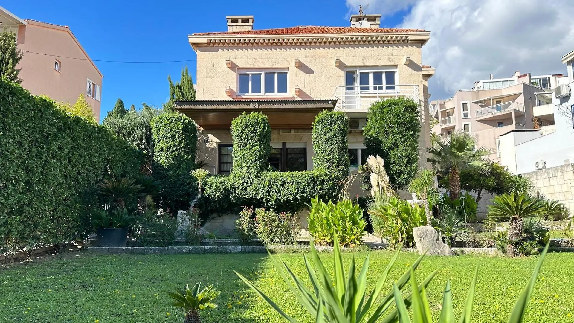 Beach Villa At Split Top Location